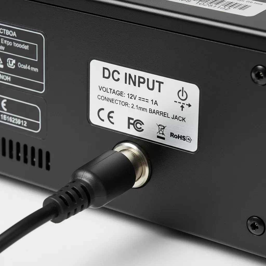 gemini_image_1772175050 Kiểm tra kỹ thông số DC Input trên nhãn thiết bị trước khi thay nguồn